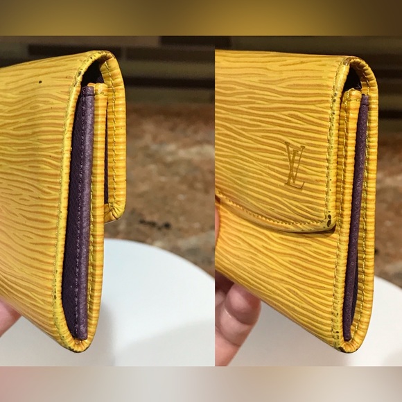 Louis Vuitton Epi Card Holder/ Coin Purse ππ€©π₯ - Picture 10 of 11